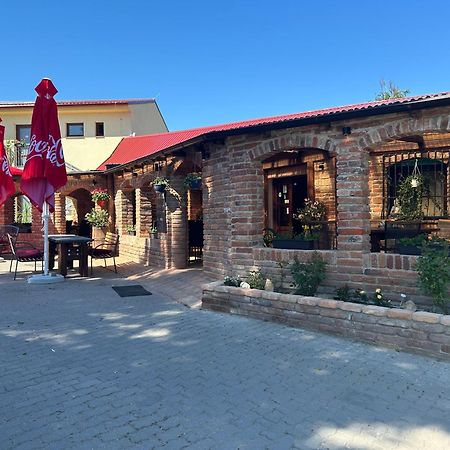 Hotel Penzion Grusbach Hrusovany nad Jevisovkou Zewnętrze zdjęcie